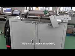 Видео ультразвукового оборудования, использующего воду в качестве соединителя для обнаружения больших медных блоков